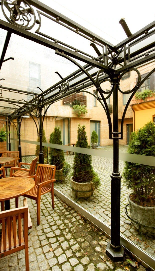 Hotel. Winter garden.