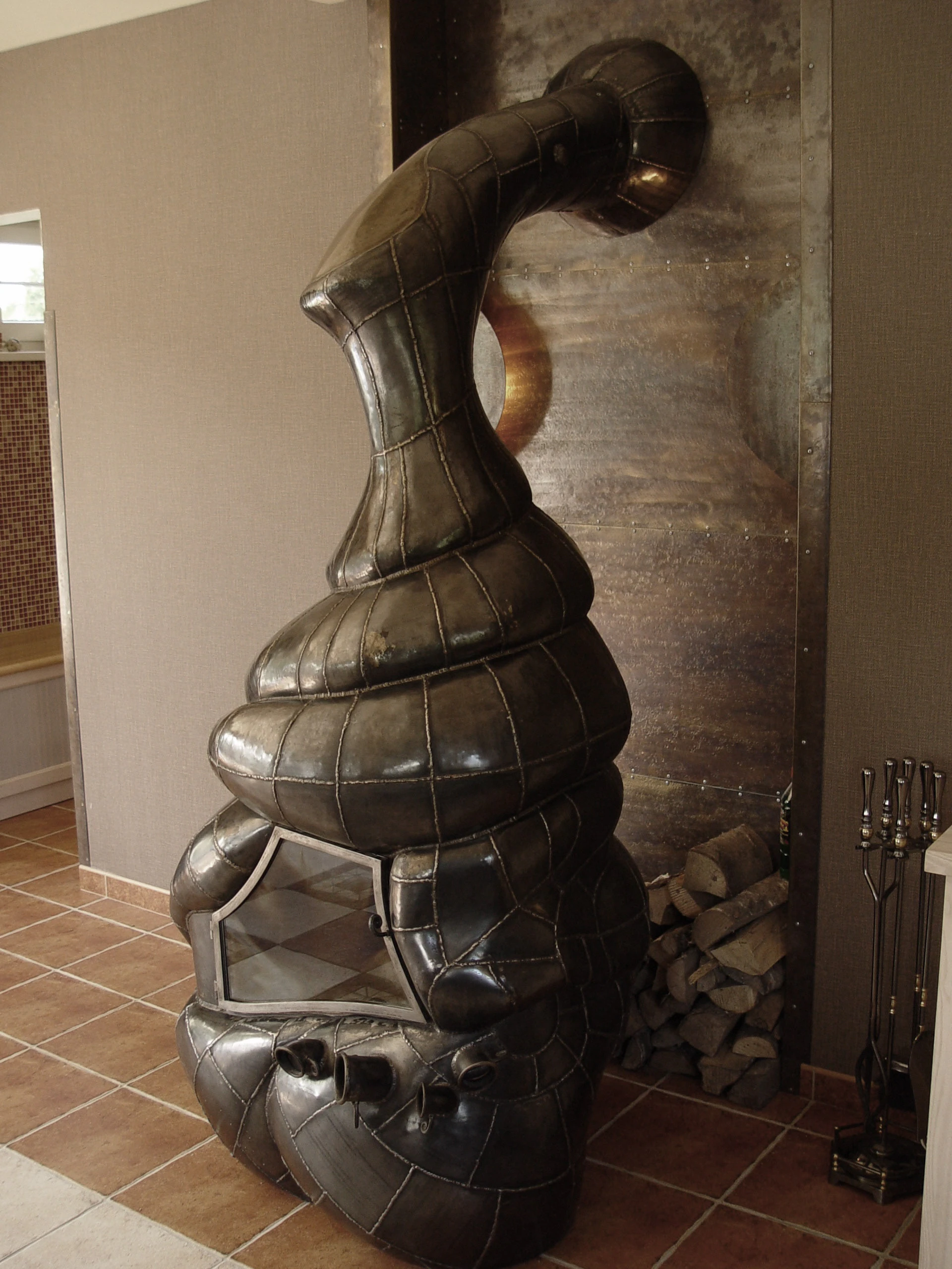 Private residence. Fireplace.